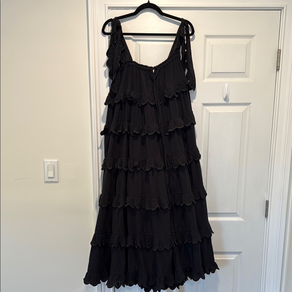 Innika Choo scallop frill iva biigdress